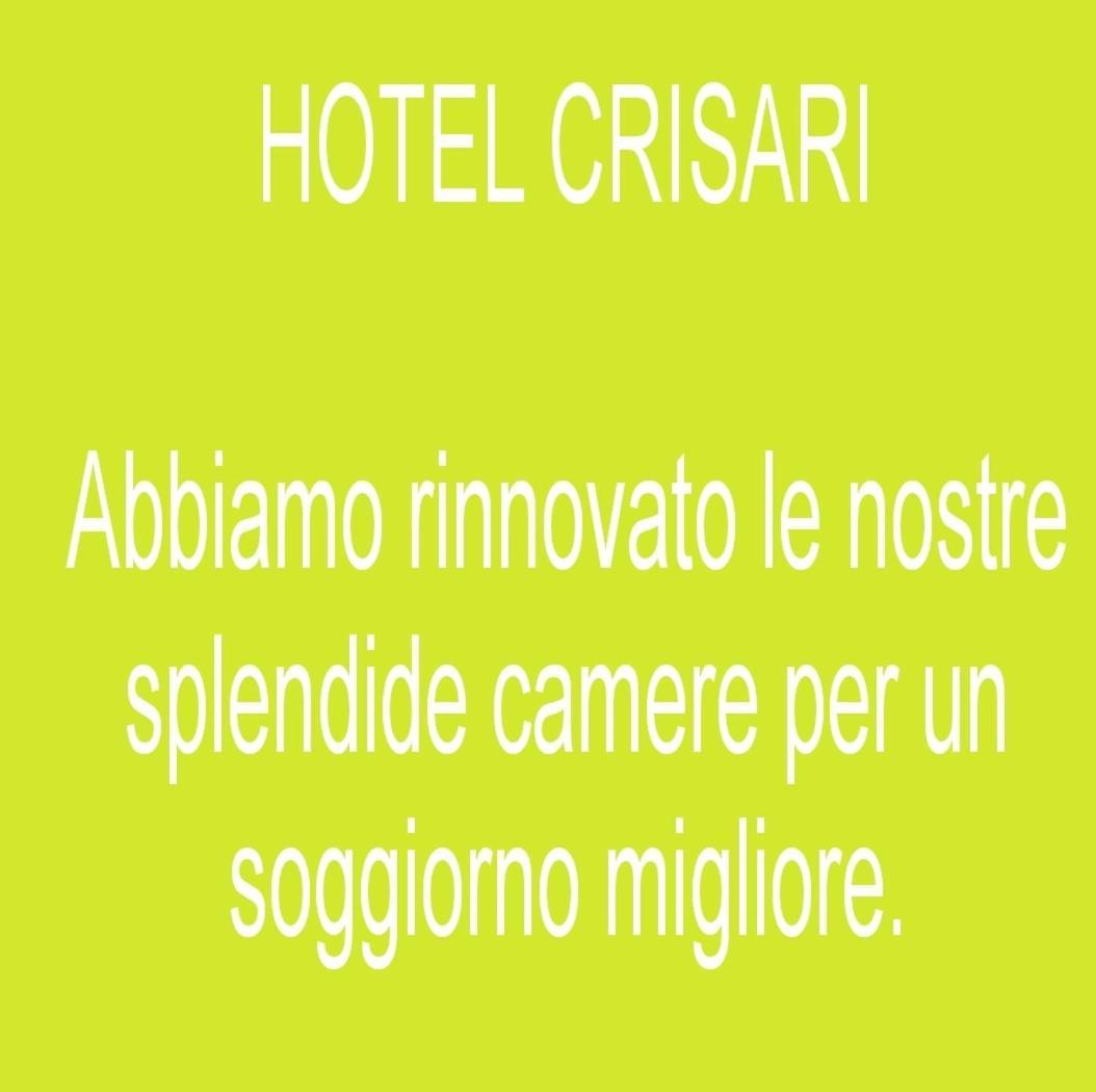 Hotel Crisari Наполи Екстериор снимка